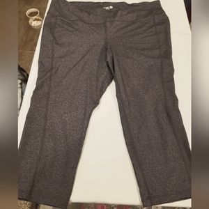 Cropped workout pants. Dark Gray. Size XXL